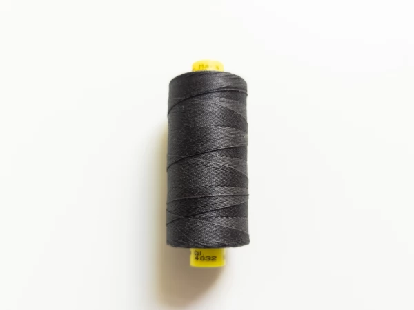 Нитки джинс Gutermann №30 арт. 4032